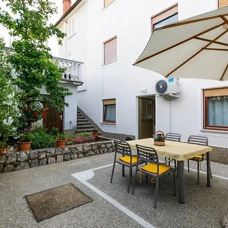 Paradiso Gasthof Krk Town