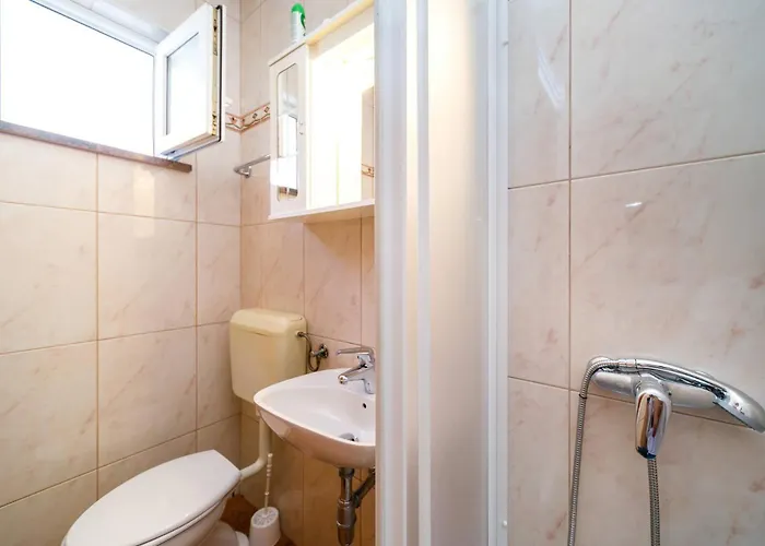 Guest house Paradiso 3*